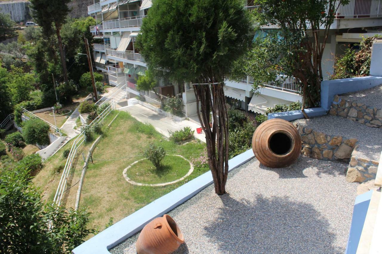 Balcony By The Sea Apartamento PalaiónTsiflíkion Exterior foto